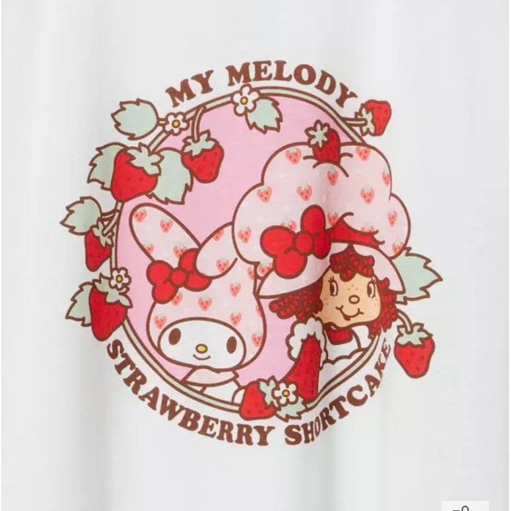 NWOT Torrid Crop Raglan-My Melody Strawberry Shortcake - Picture 2 of 5